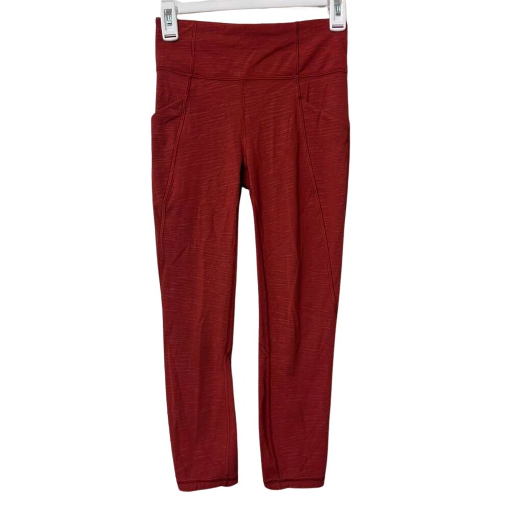 Lululemon Crop Leggings Women's Size 4 Cayenne Stride Emboss Workout